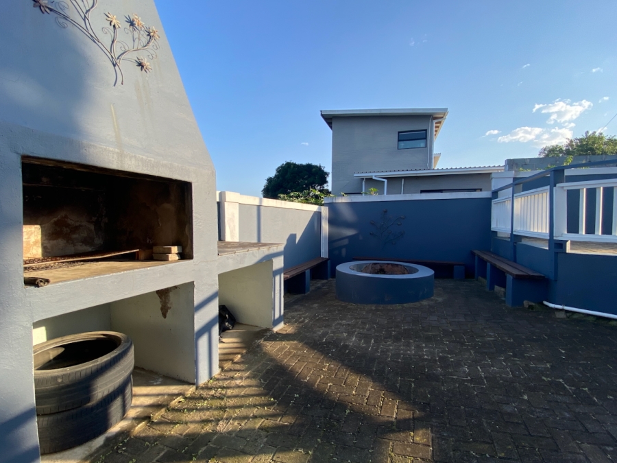 5 Bedroom Property for Sale in Cintsa East Eastern Cape